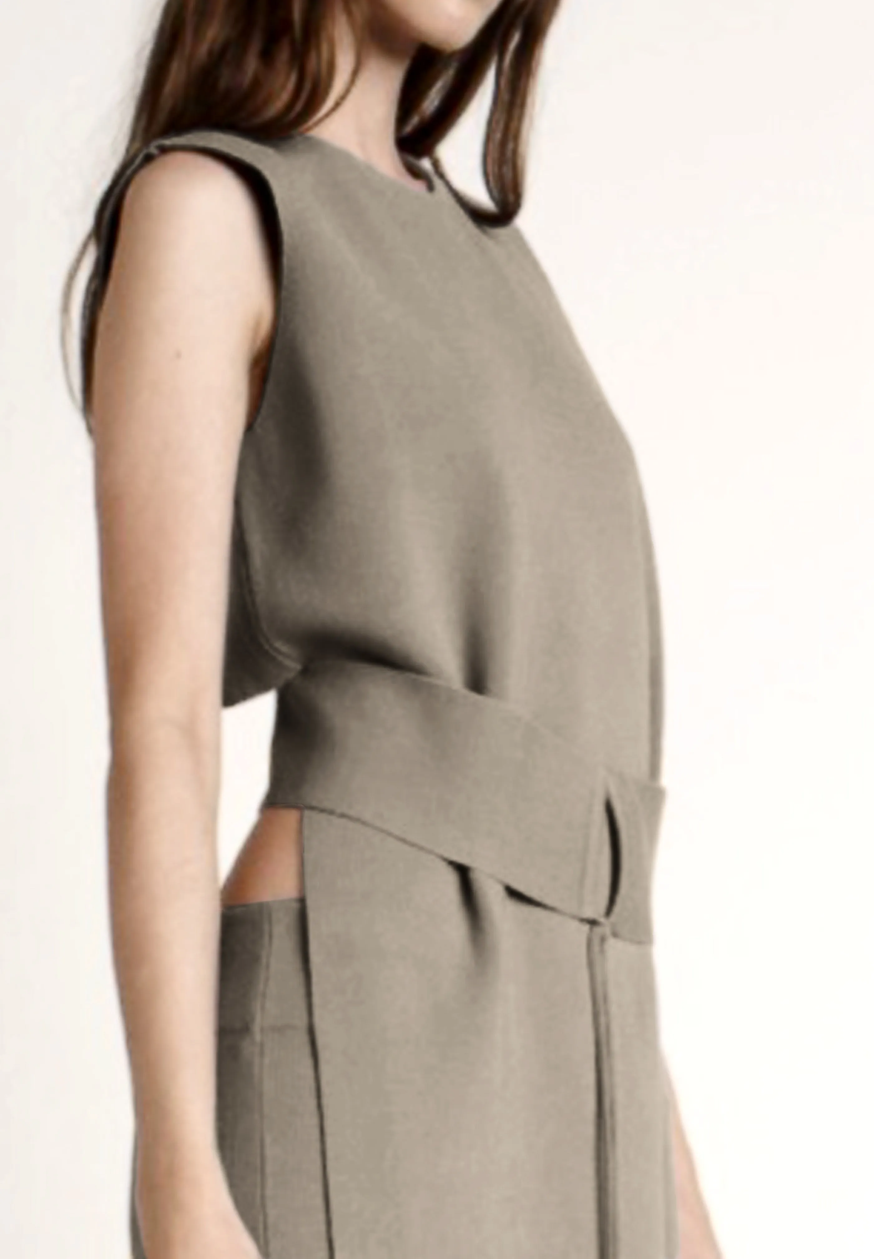 Bella Tunic in Black