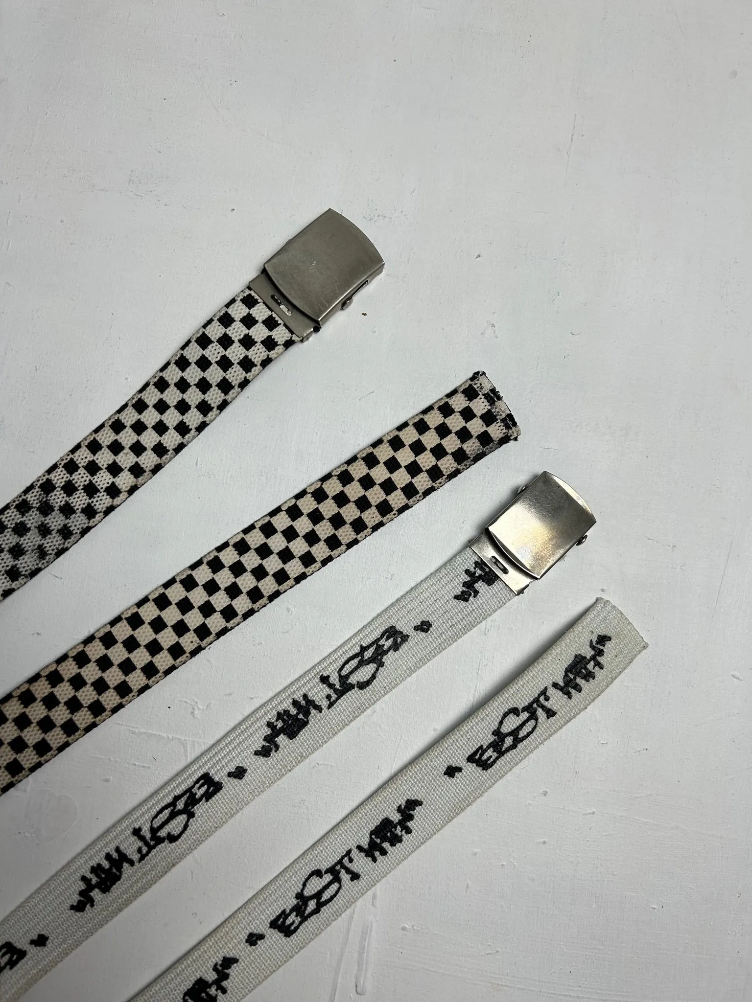 Black & white buckle y2k vintage belt