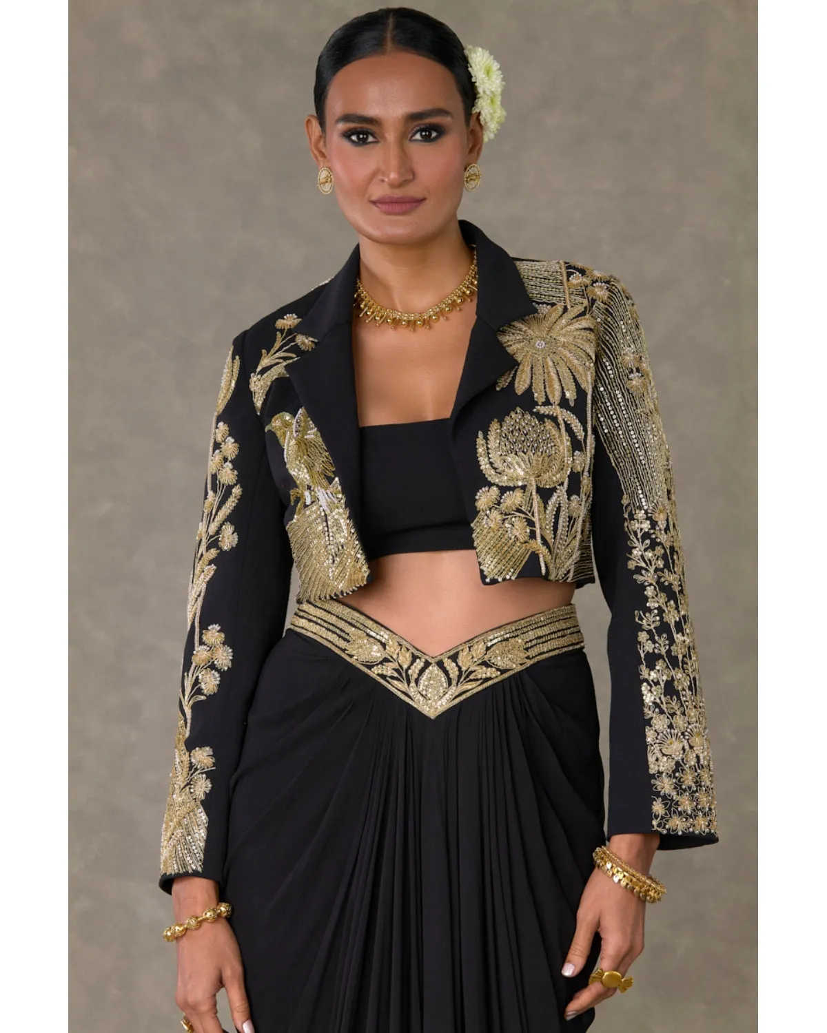 Black 'Son-Chidiya' Cropped Blazer Set