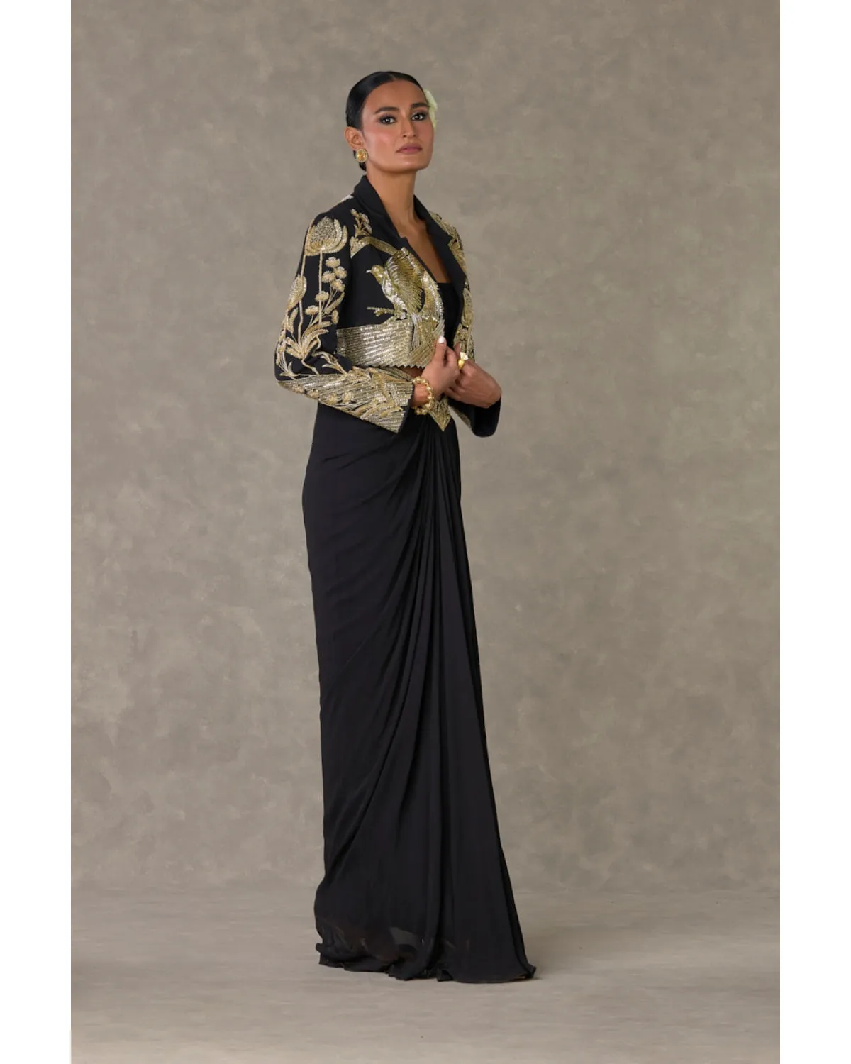 Black 'Son-Chidiya' Cropped Blazer Set