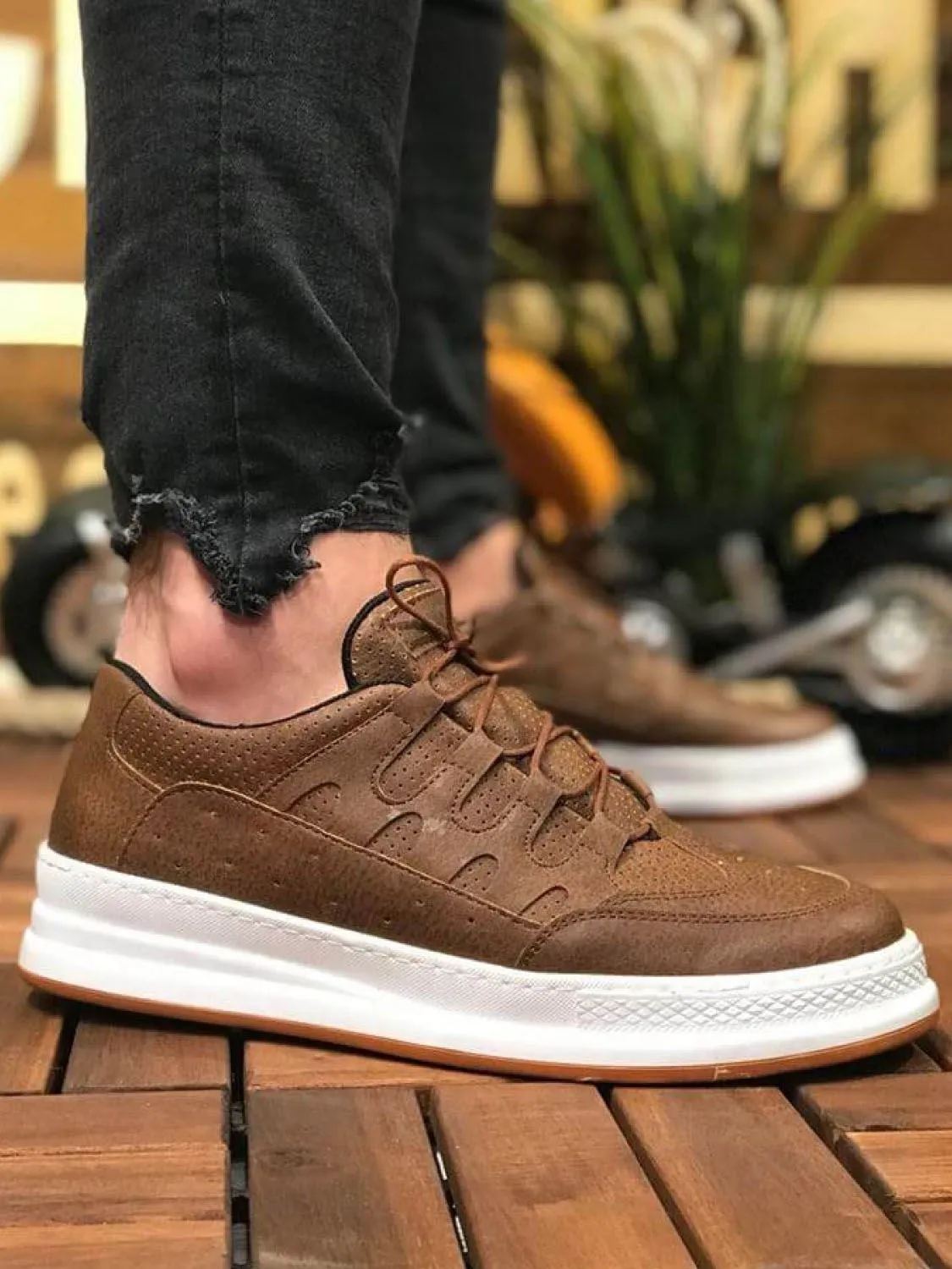 Brown Sneaker CH040 Streetwear Sneaker
