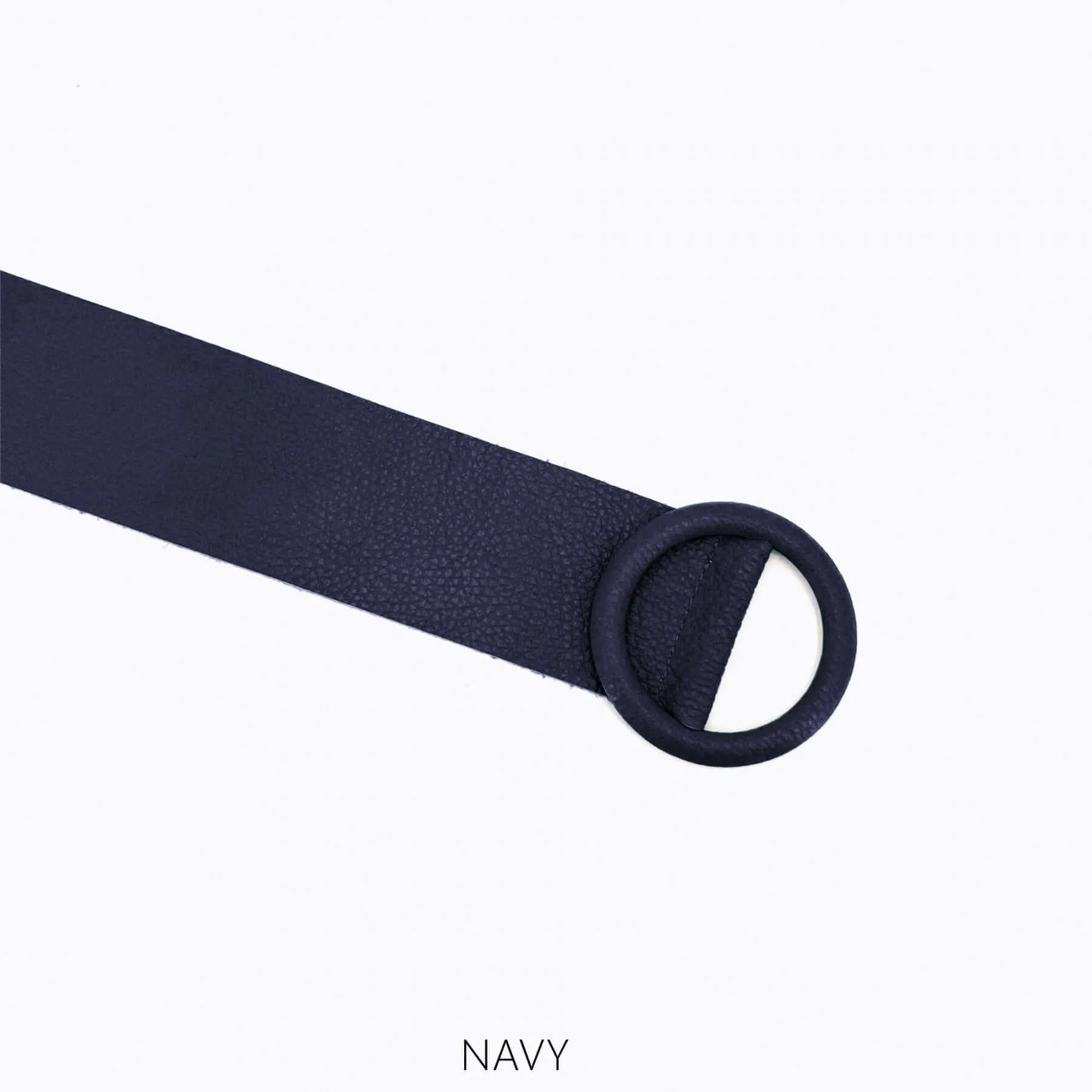 Cinch in leather buckle belt