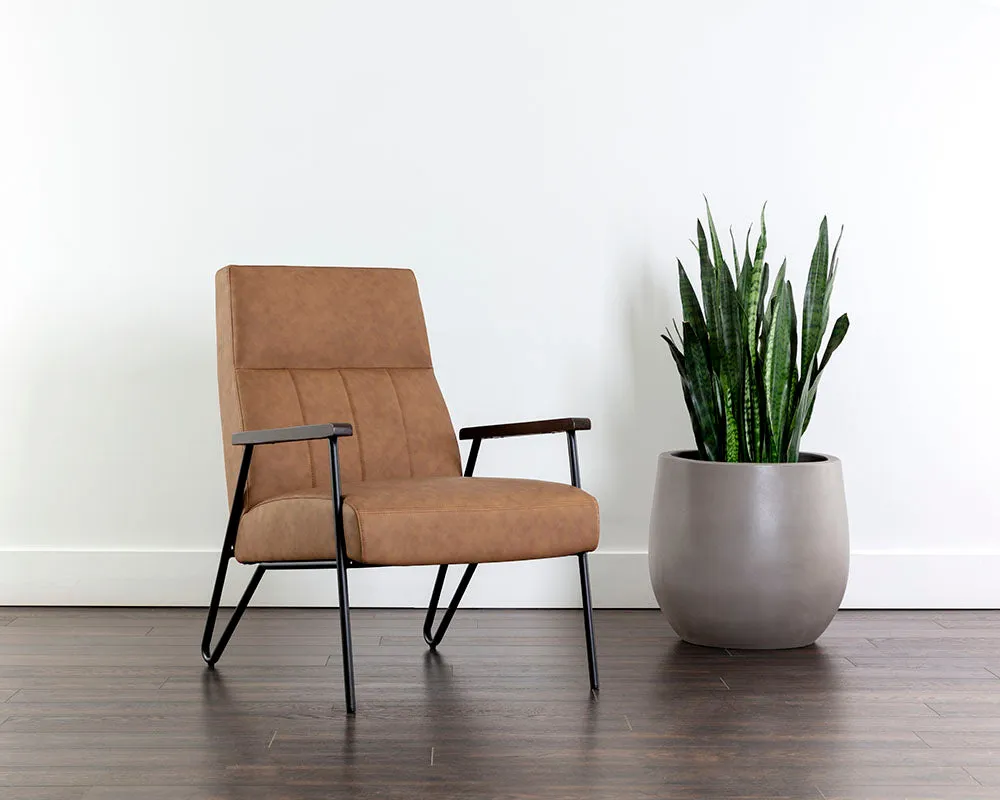Coelho Lounge Chair