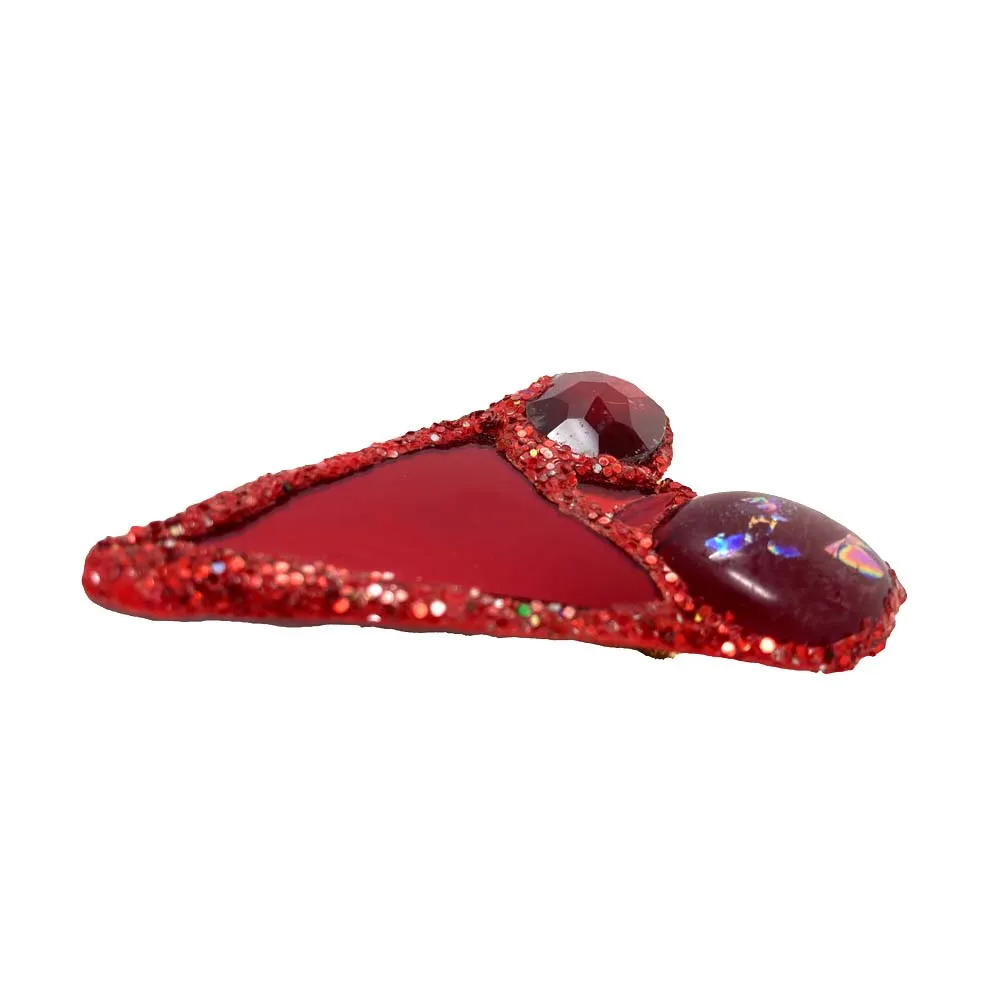 RED HEART BROOCH, 2020