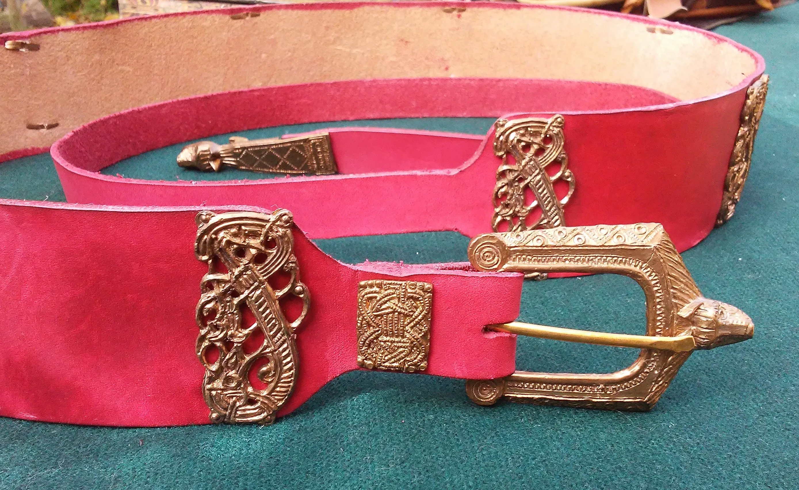 Viking Wolf & Dragon Belt, Red - FB142