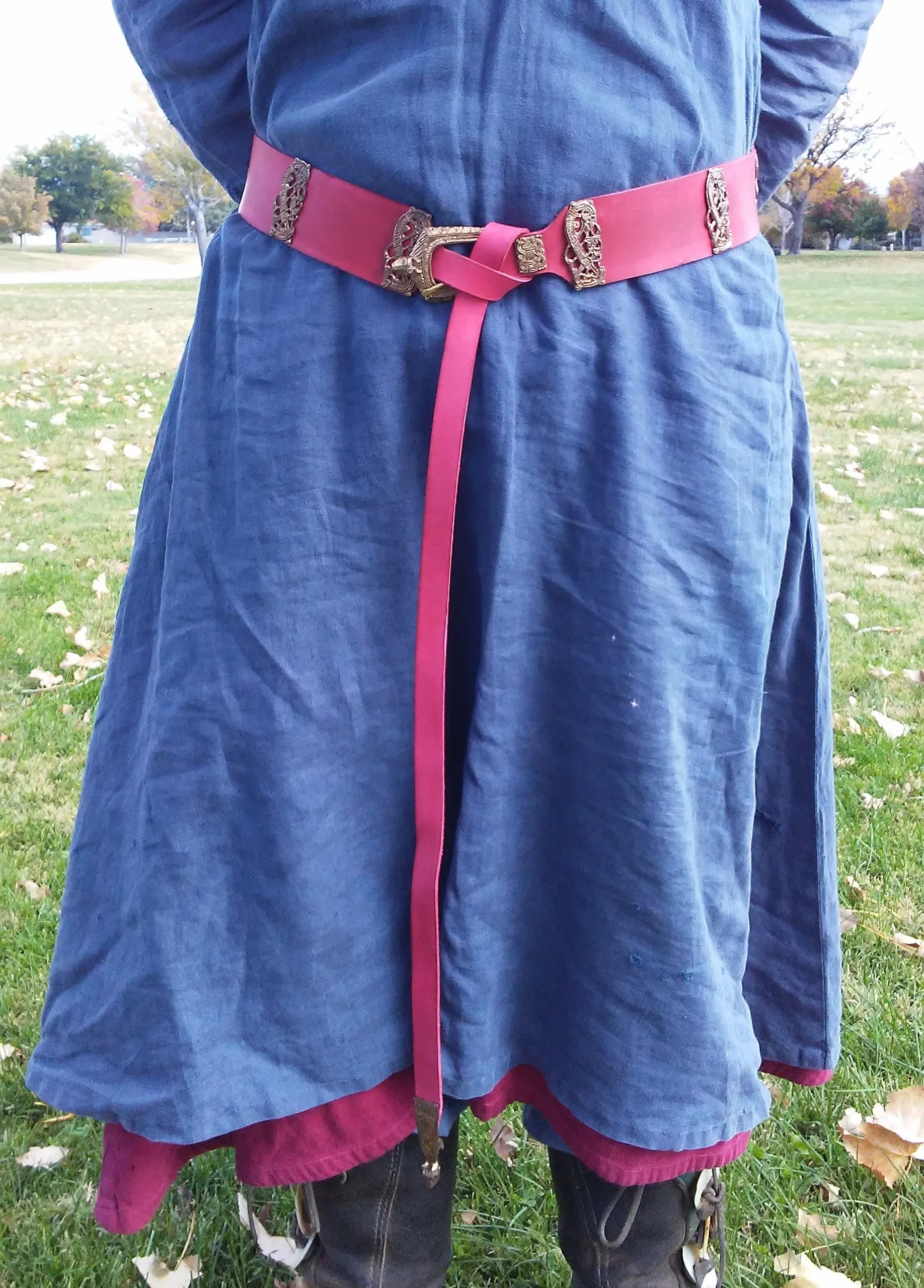 Viking Wolf & Dragon Belt, Red - FB142